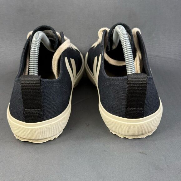 Veja Nova Canvas Low Black Pierre sneaker shoes men’s size 8